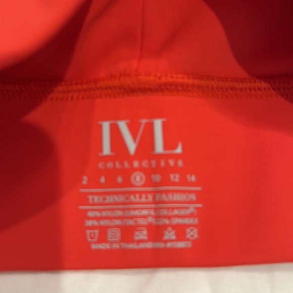 IVL Collective scalloped red leggings (10) and sports bra (8)set. No flaws - Picture 9 of 13